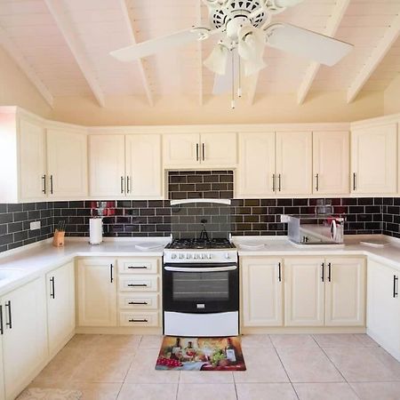 Beachy Cottage I Kitchen I Wi-Fi I Shaded Cabana I Parking Сейнт Филип Екстериор снимка